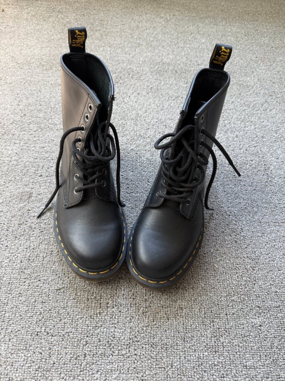 Dr. Martens 1460 Boot - Ladies US 6 Mens US 5 - Picture 5 of 5